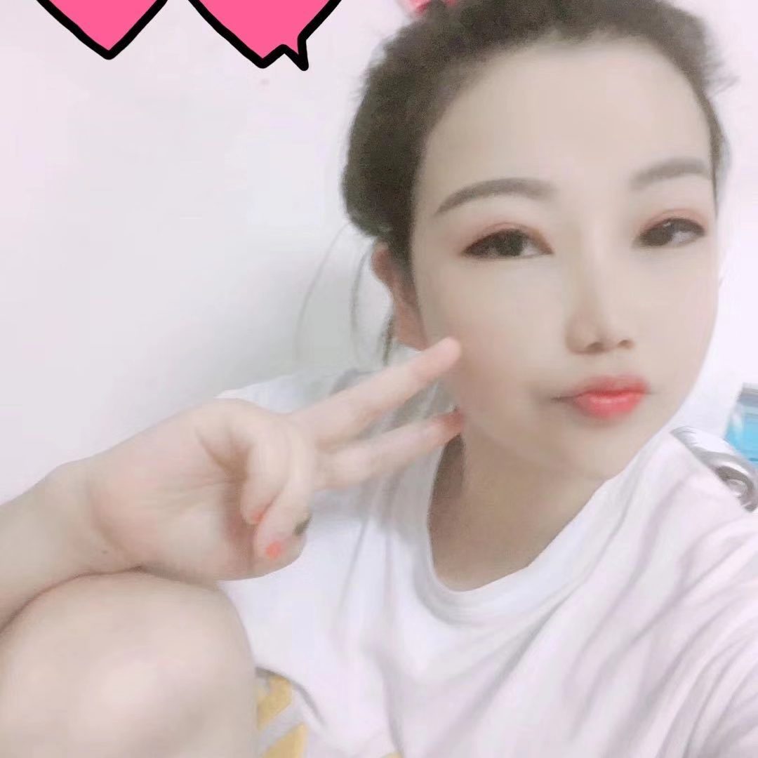 绢绢性价比高 胜在年轻漂亮